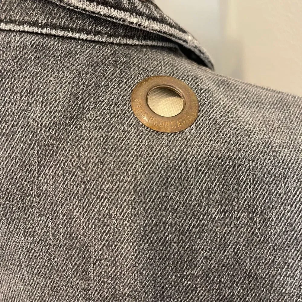 Vintage Free People Heart Studded Charcoal/Black Denim Jacket - Picture 5 of 11
